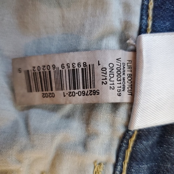 Old Navy The Flint - Picture 8 of 8